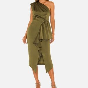ELLIATT Blakely Dress in Olive